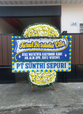 Papan Bunga Duka di Batu Selicin