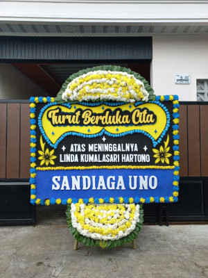 Papan Bunga Duka di Batu Selicin